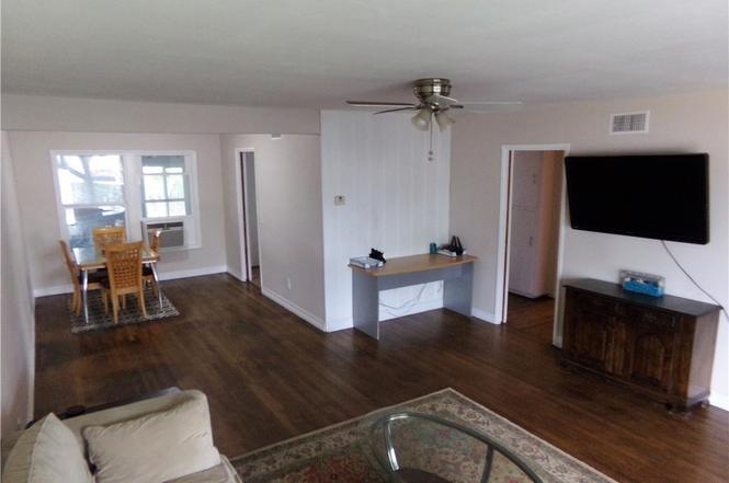 17217 Hibiscus St Fontana, CA 92335